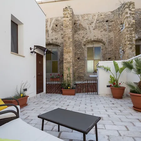 Casa Dell'aromatario 4* Sciacca