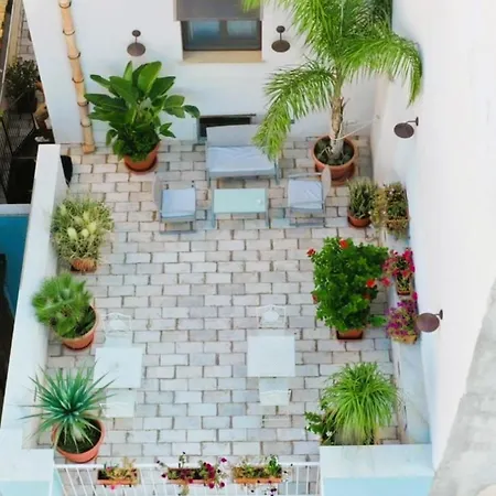 Casa Dell'aromatario 4*