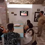 Casa Dell'aromatario 住宿加早餐酒店 夏卡