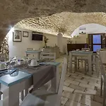 Casa Dell'aromatario 住宿加早餐酒店 4*